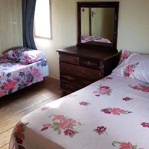 Albergue Quartos Simples Em, Bombinhas