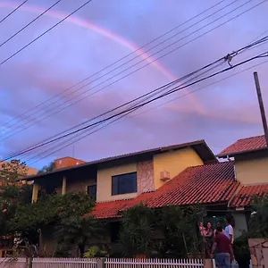 Albergue Dax, Bombinhas